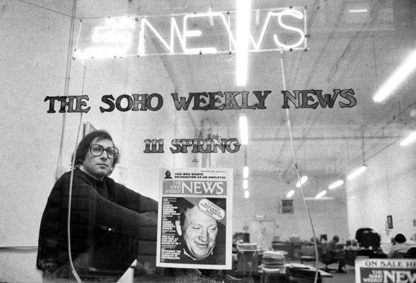 Michael Goldstein in the newsroom of The SoHo Weekly News in January 1976 (photo: Jack Manning/The New York Times)