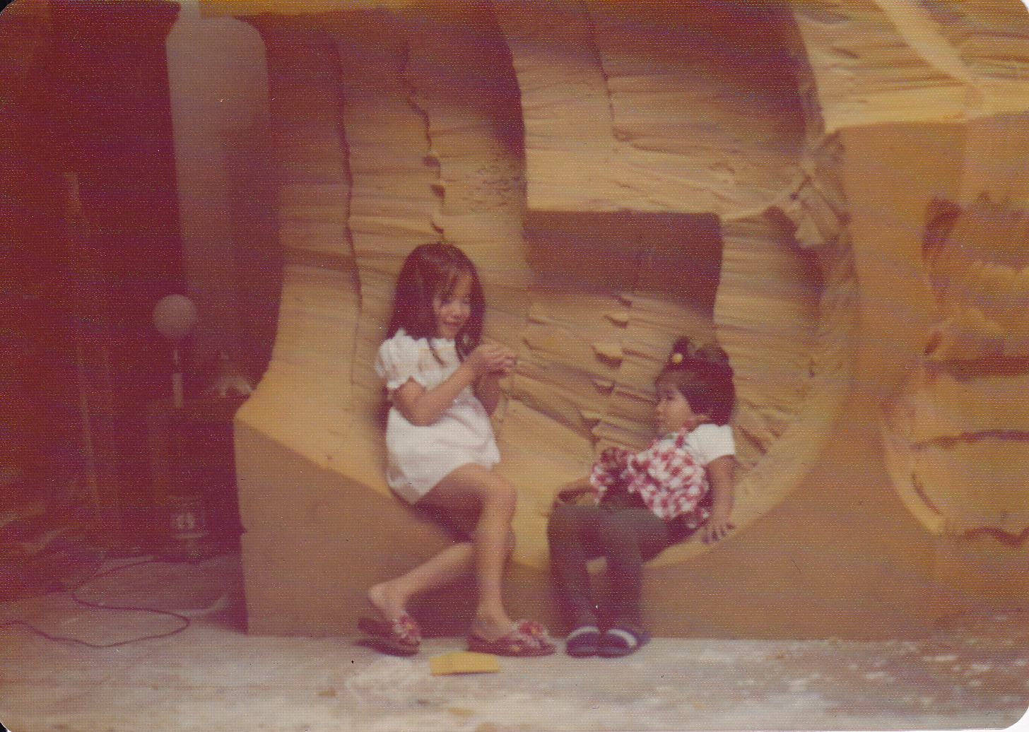 Girls on Chamberlain Foam Sculpture (1975)